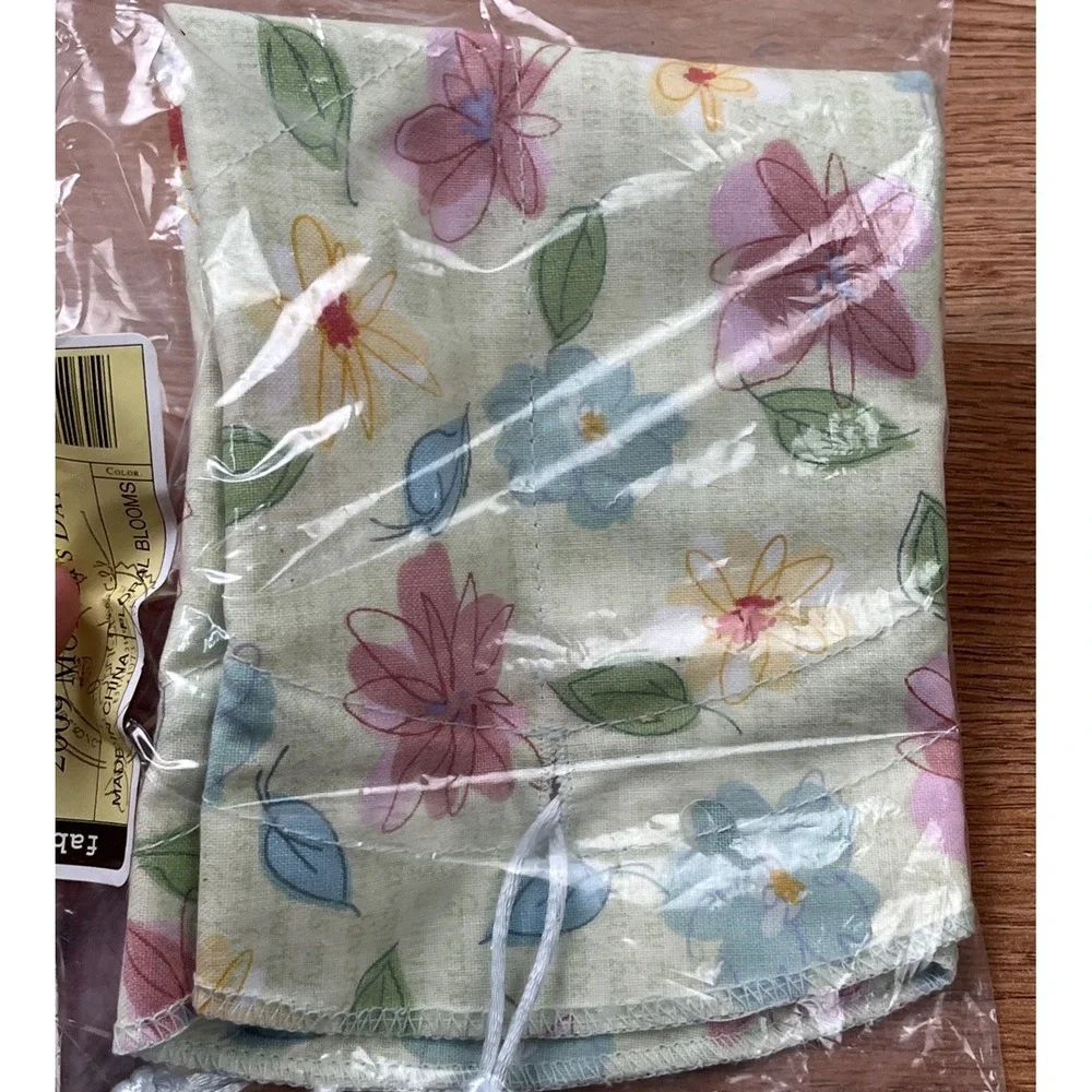 Longaberger Fabric Liner for 2009 Mother's Day Basket in Floral Blooms NEW 23665